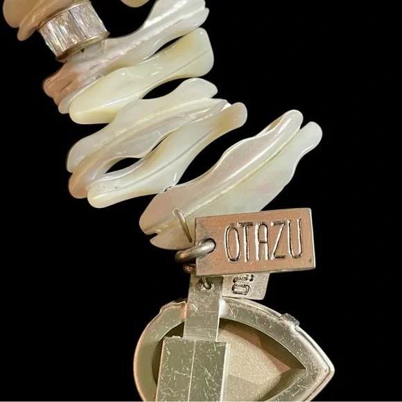 Rare OTAZU Design MOP and Crystal Necklace by Rodrigo Otazu, OOAK - Picture 9 of 11